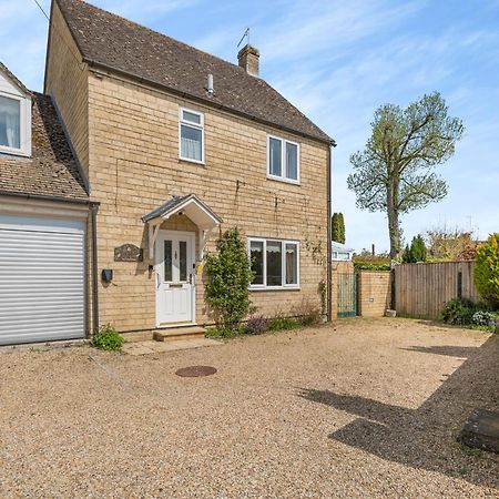 Elvington Cottage - Family-Friendly Cheerful House At The Heart Of The Cotswolds Bourton-on-the-Water Dış mekan fotoğraf
