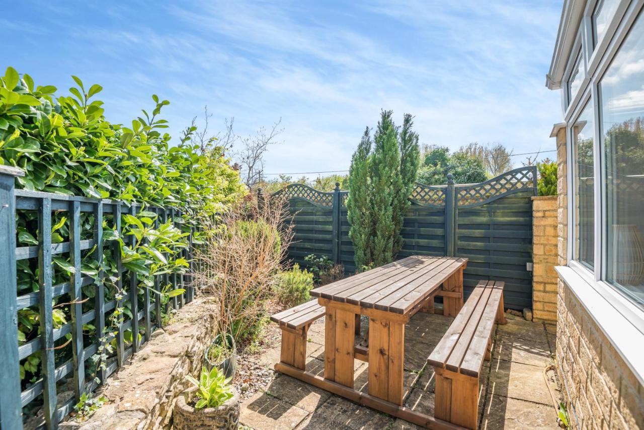 Elvington Cottage - Family-Friendly Cheerful House At The Heart Of The Cotswolds Bourton-on-the-Water Dış mekan fotoğraf